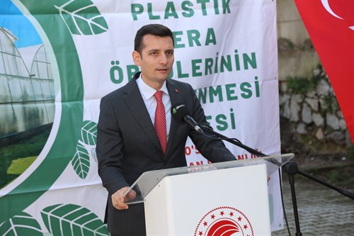 Plastik Sera Örtülerinin Yenilenmesi Projesinde Sera Örtülerinin Dağıtım Töreni